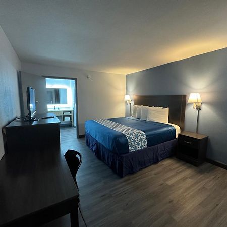 Travelodge By Wyndham Gainesville Kültér fotó